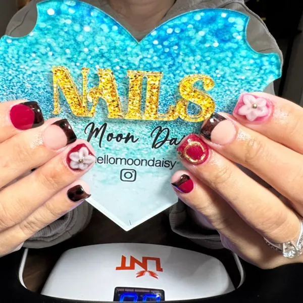 Nail art by Moon Daisy